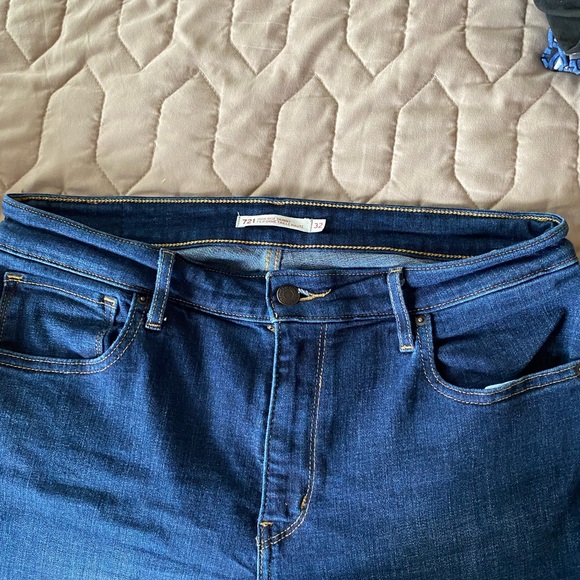 Levi’s 721 High rise skinny sz 32 - Picture 2 of 3